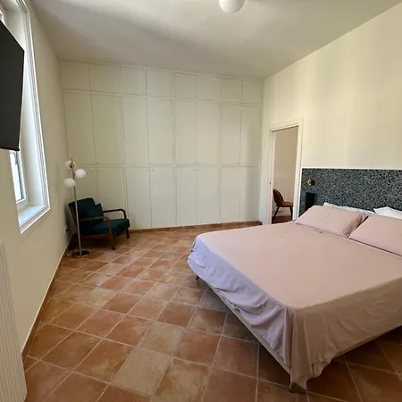 A Casa Di Cico Oda ve Kahvaltı Trani